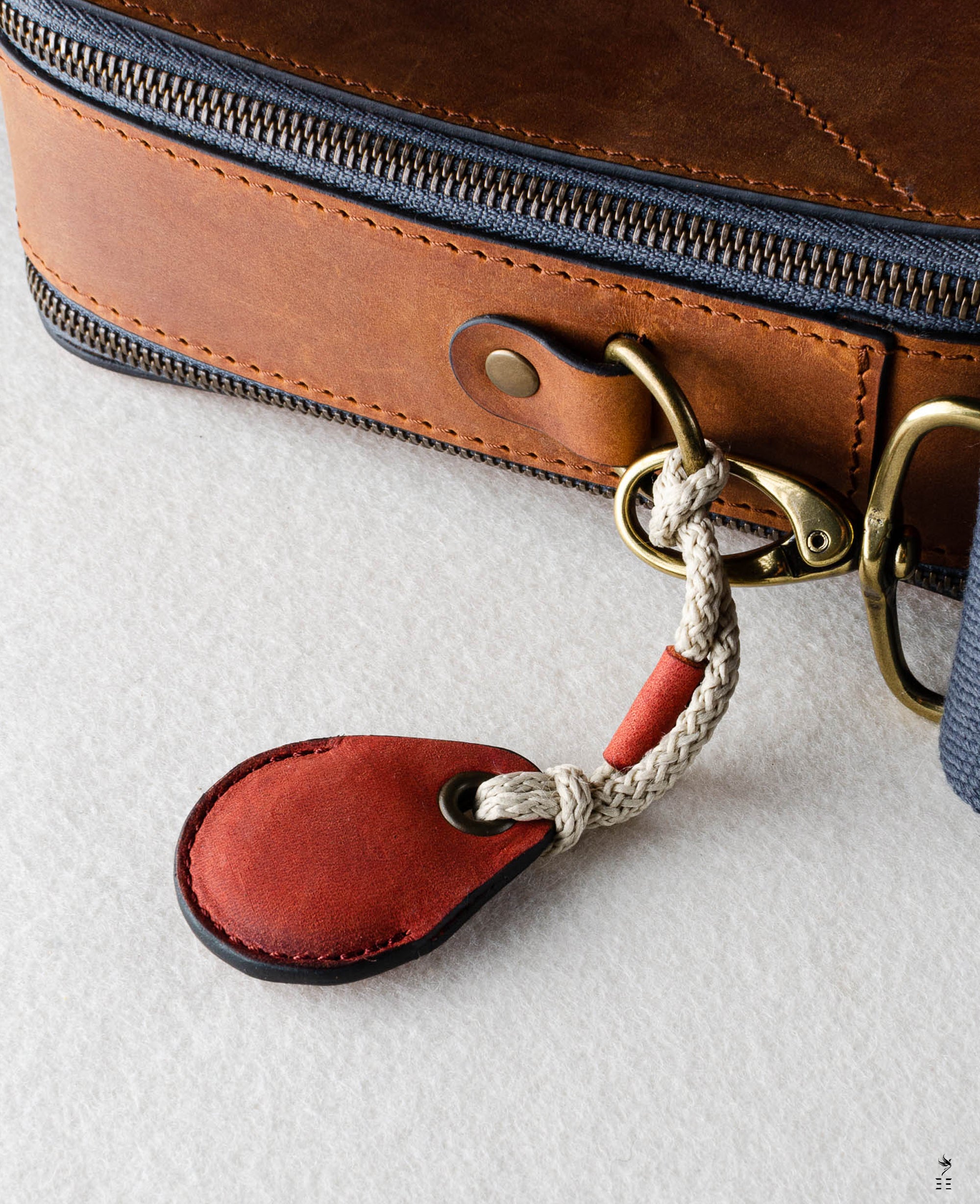 HOUSSE AIRTAG EN CUIR FRAGOLA