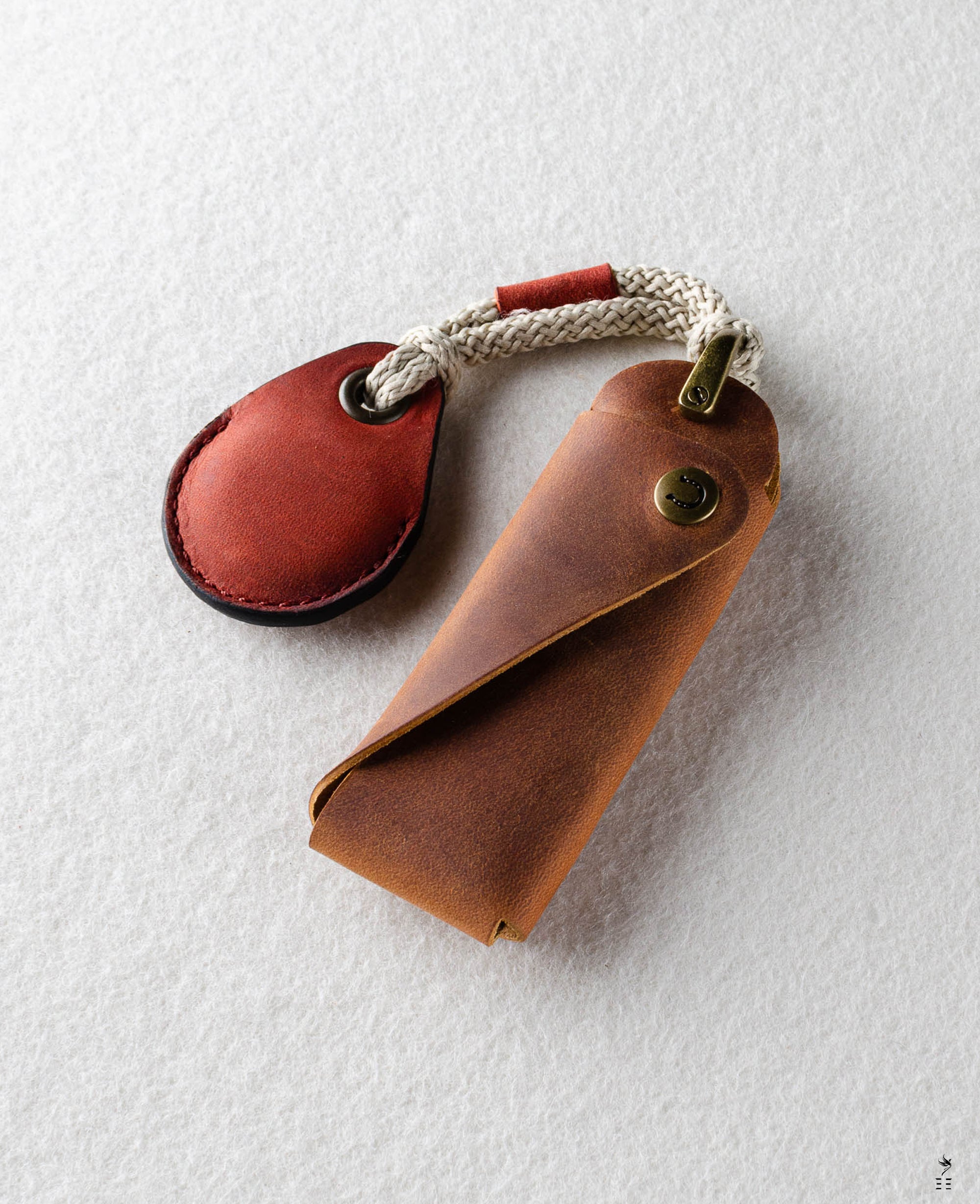 HOUSSE AIRTAG EN CUIR FRAGOLA